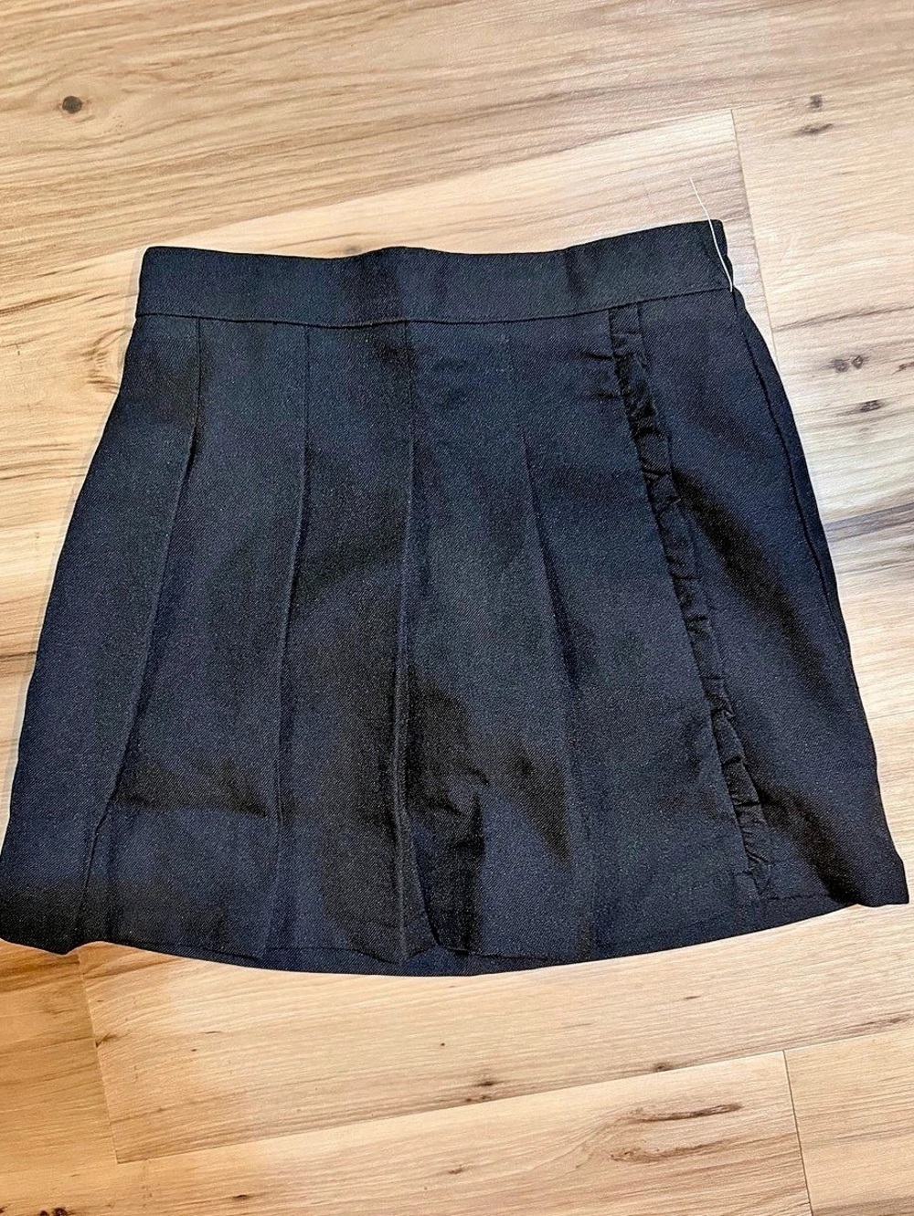 Pleated Mini Skirt in Black Like New